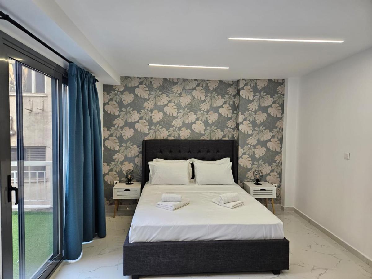 Nikis 20 Suites เอเธนส์ ภายนอก รูปภาพ