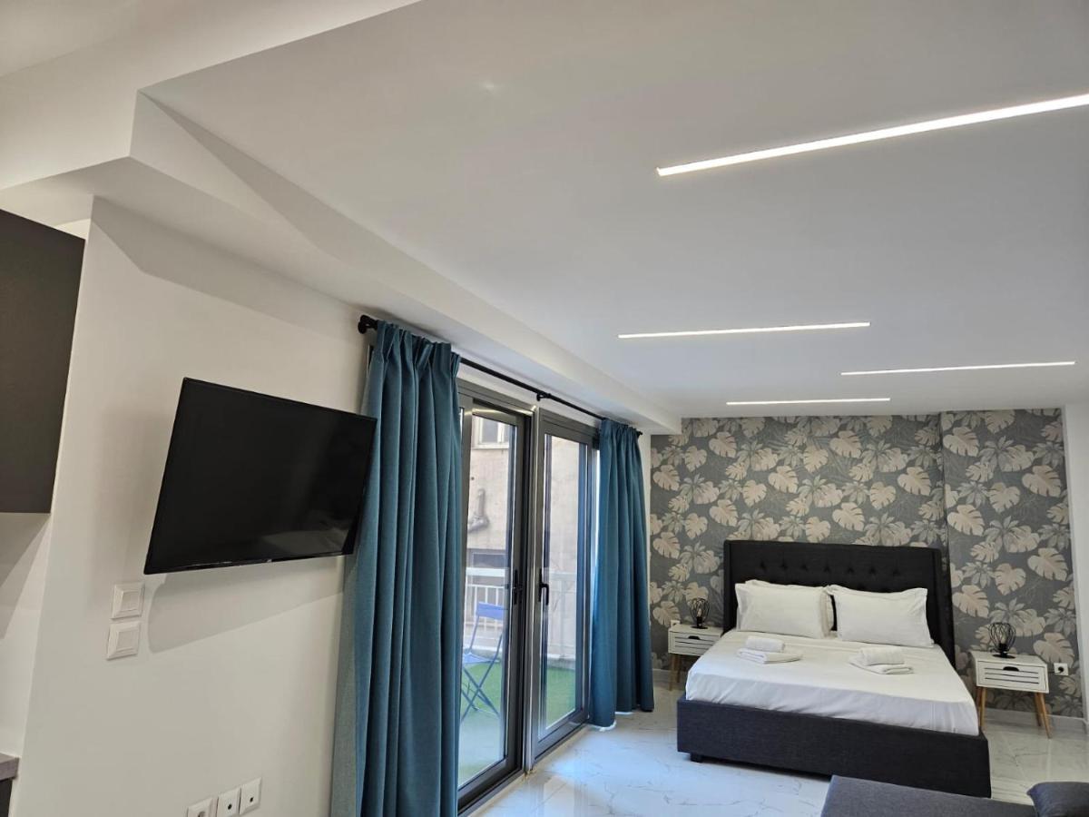 Nikis 20 Suites เอเธนส์ ภายนอก รูปภาพ