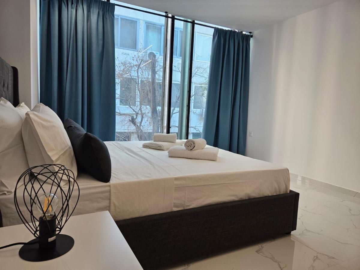 Nikis 20 Suites เอเธนส์ ภายนอก รูปภาพ